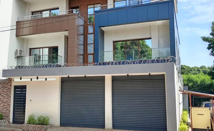 Triplex à louer à sébénikoro