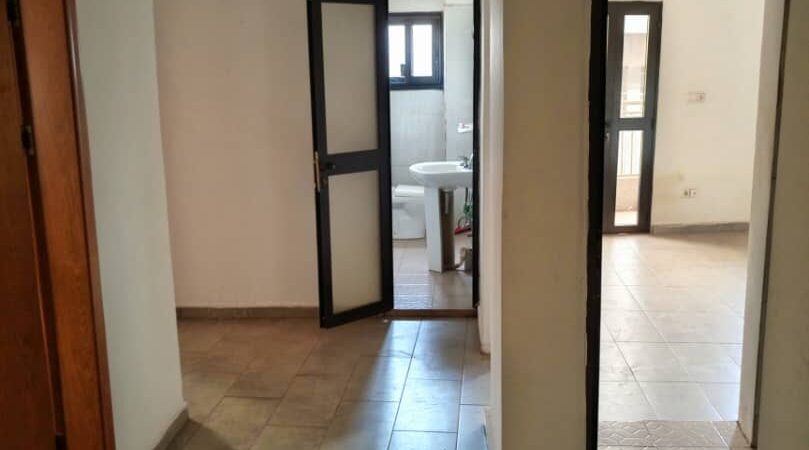 Appartement non meublé de 2 chambres à louer à l'aci 2000