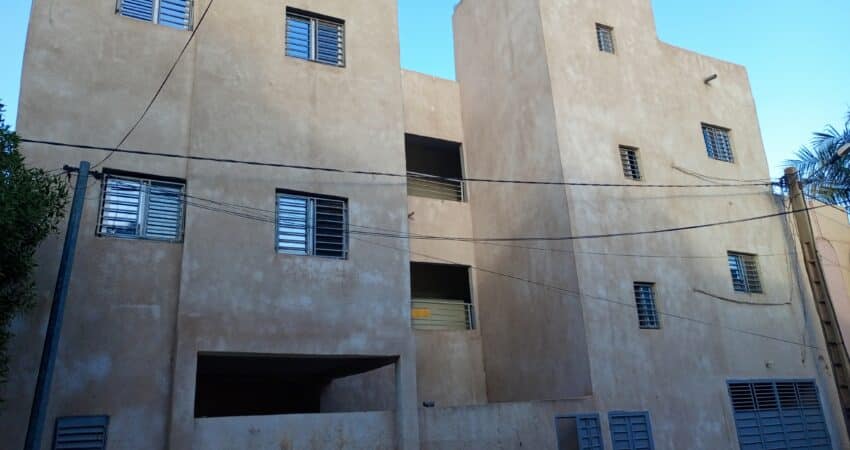 Bâtiment à louer à l'aci 2000